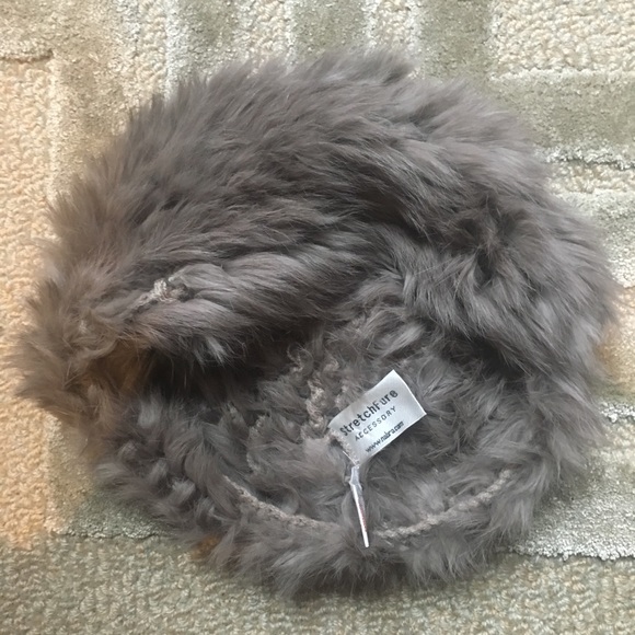 RABBIT FUR - Knitted Stretch Beanie Grey